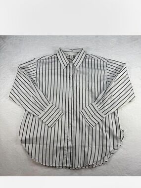 H&M White Button-Up Shirt with Black Vertical Stripes